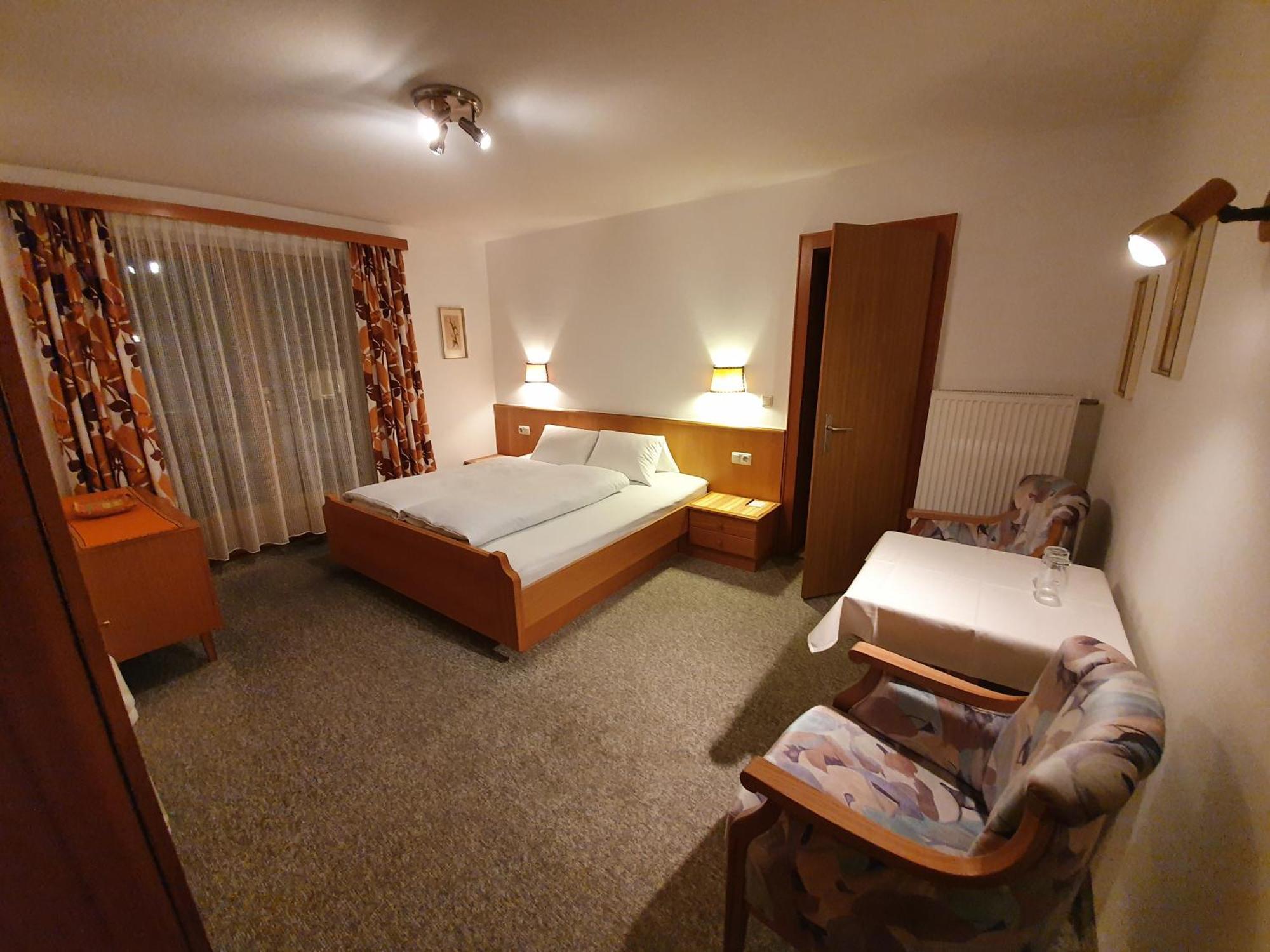 Hotel Haus Monika Und Haus Claudia Mayrhofen Exteriér fotografie