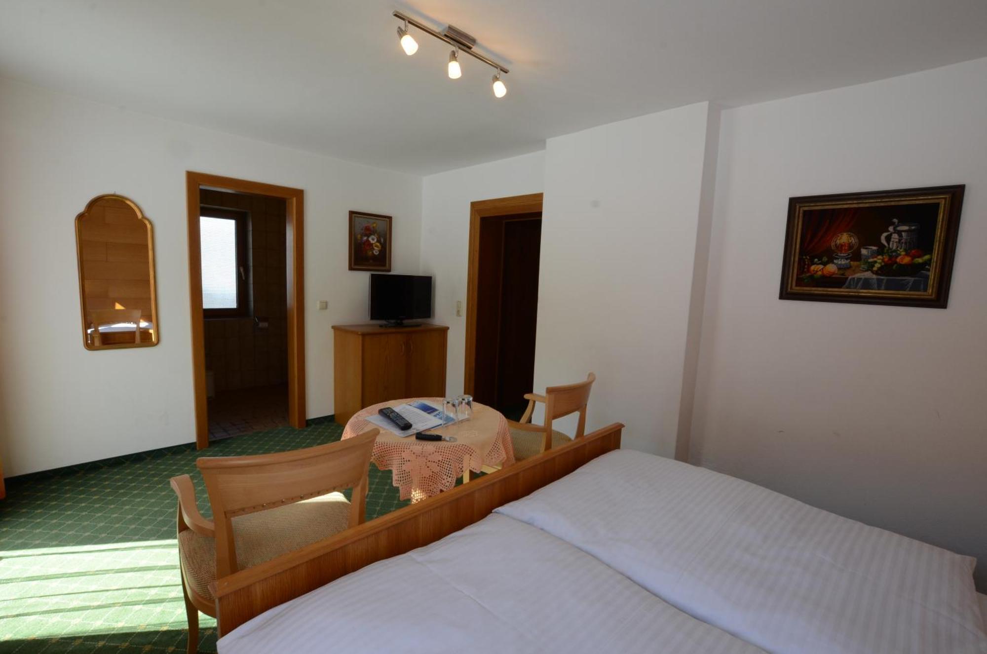 Hotel Haus Monika Und Haus Claudia Mayrhofen Exteriér fotografie
