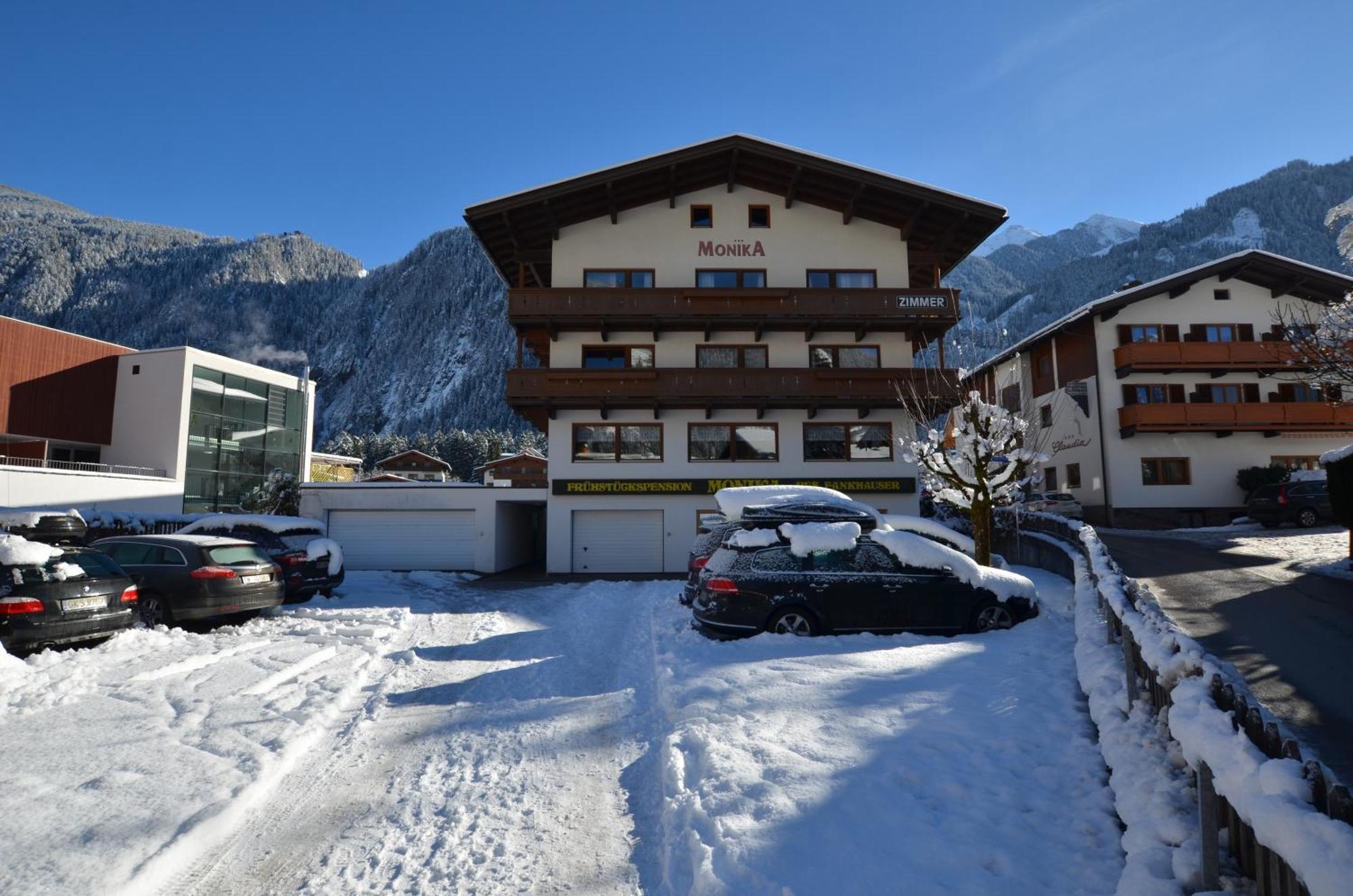 Hotel Haus Monika Und Haus Claudia Mayrhofen Exteriér fotografie