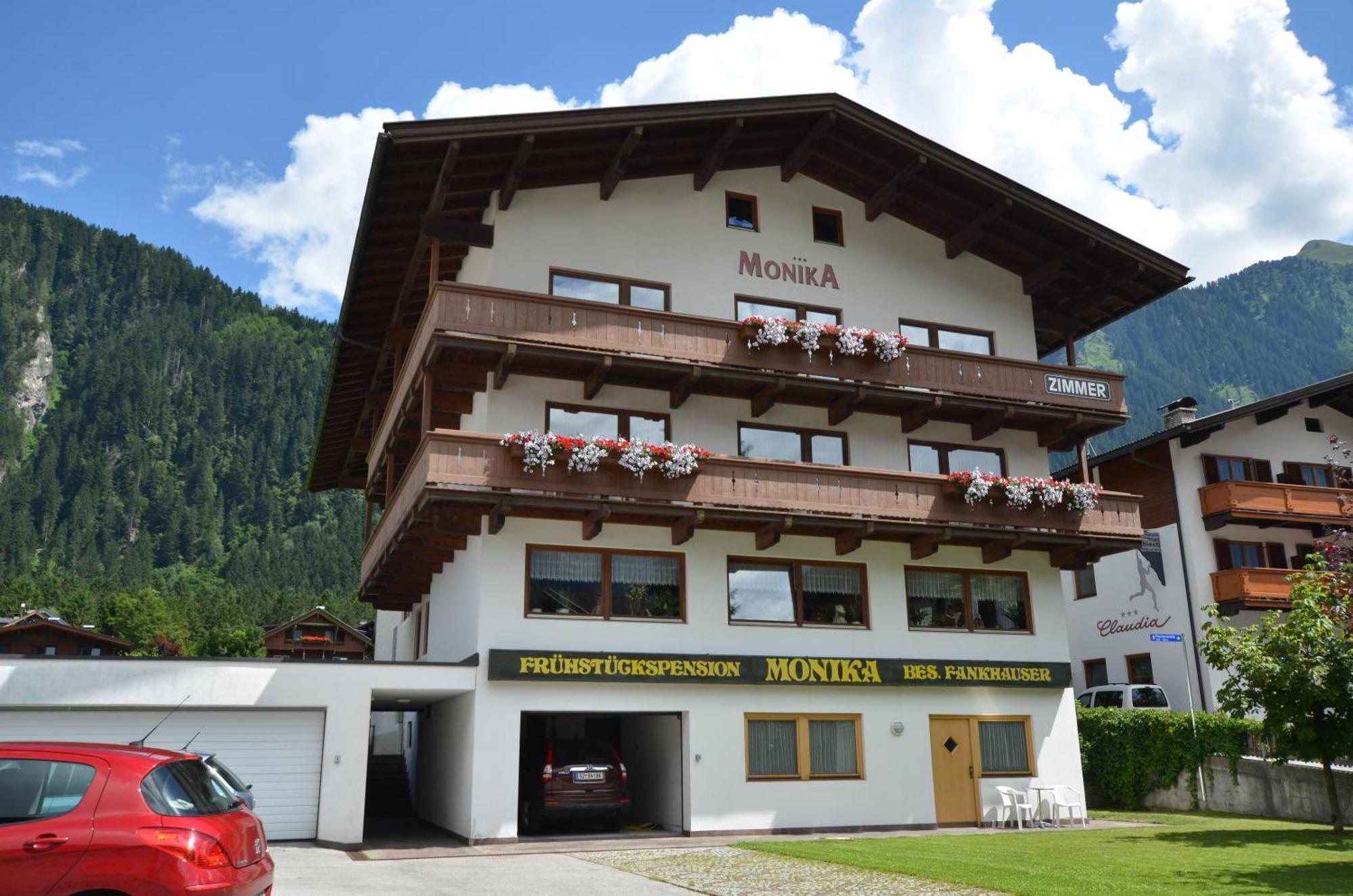 Hotel Haus Monika Und Haus Claudia Mayrhofen Exteriér fotografie